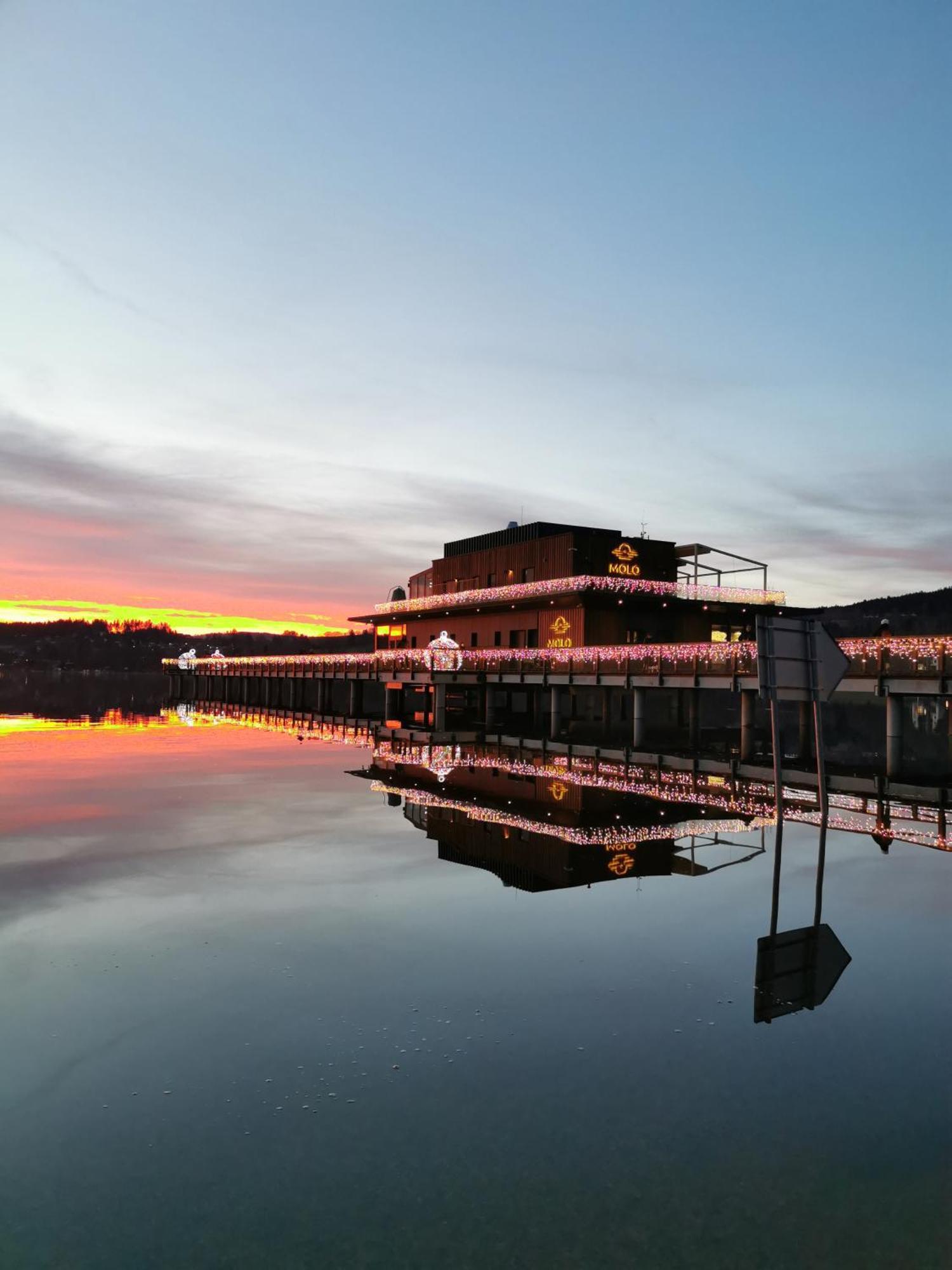 Apartman S Terasou A Vyhledem Na Jezero Lipno Kovářov Kültér fotó