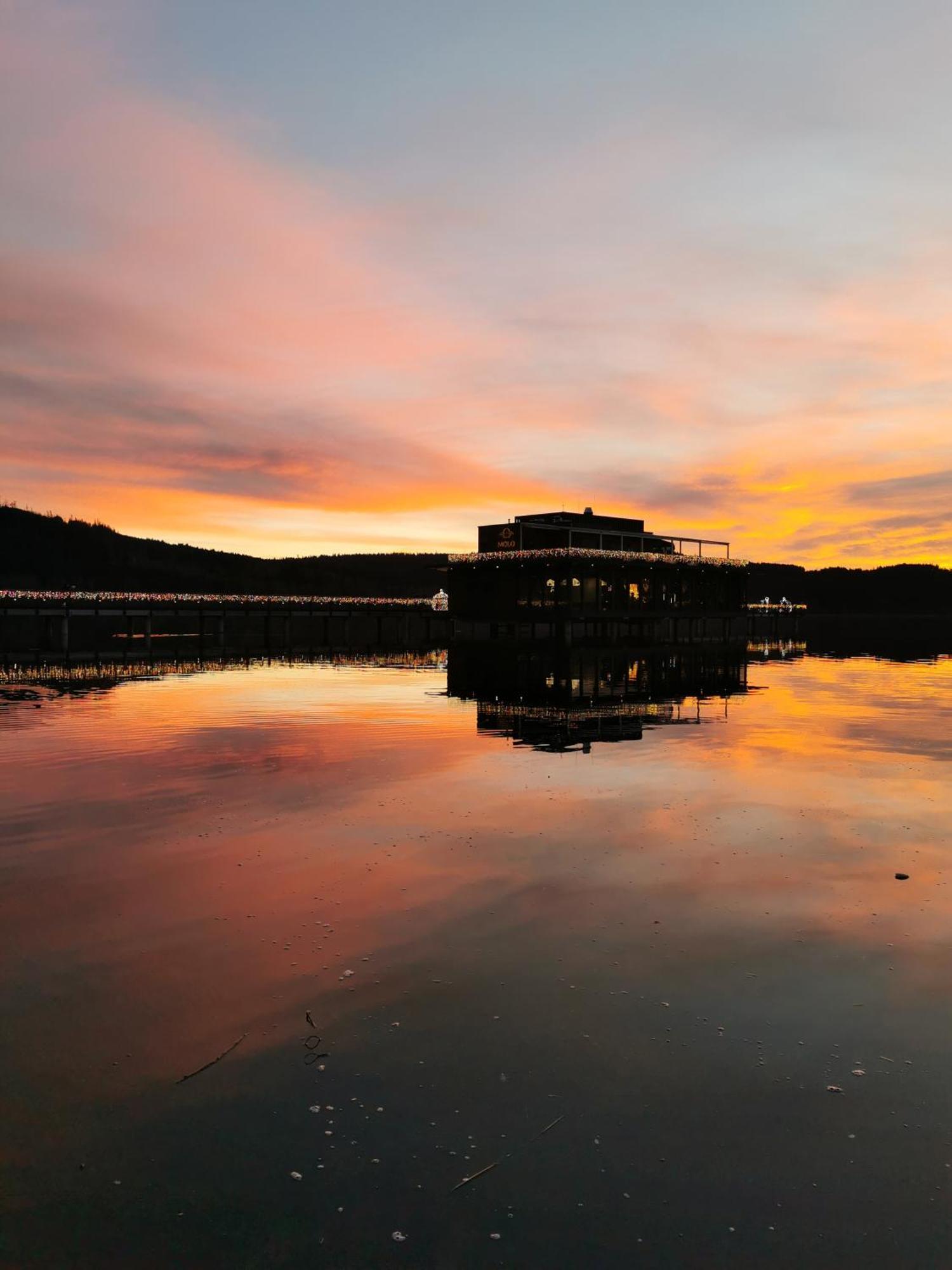 Apartman S Terasou A Vyhledem Na Jezero Lipno Kovářov Kültér fotó